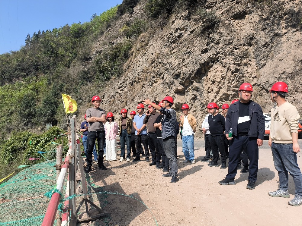 以學(xué)促進(jìn)，向新而行｜路橋集團(tuán)組織開展項(xiàng)目亮點(diǎn)技術(shù)交流研討活動(dòng)