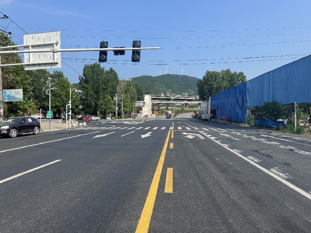 破舊立新！這段路取得新進(jìn)展