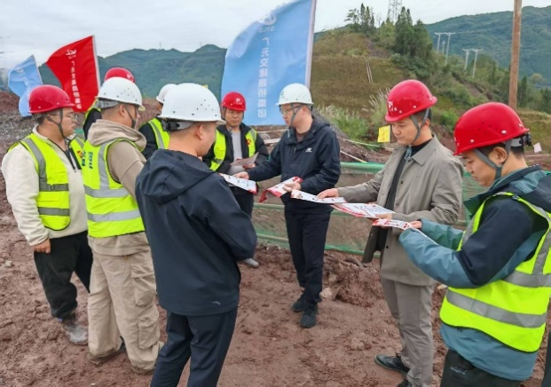 防火于未“燃”，安全記心間｜路橋集團(tuán)多措并舉開展消防宣傳月活動(dòng)